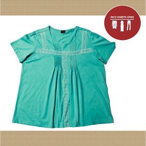 Women's Salon Studio Turquoise Lacey Pleated Short Sleeve Top